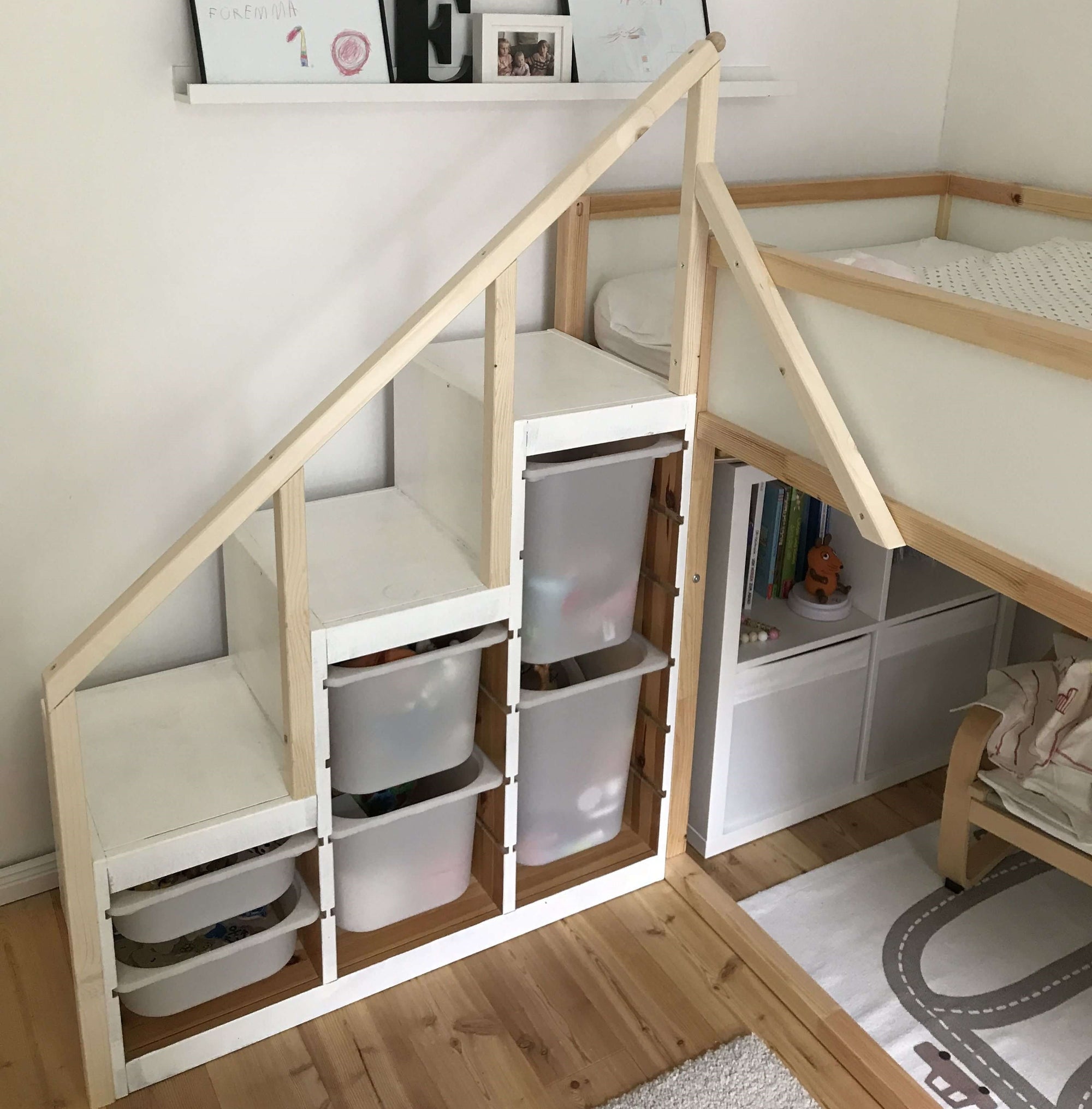 IKEA Kura Treppe aus IKEA Trofast