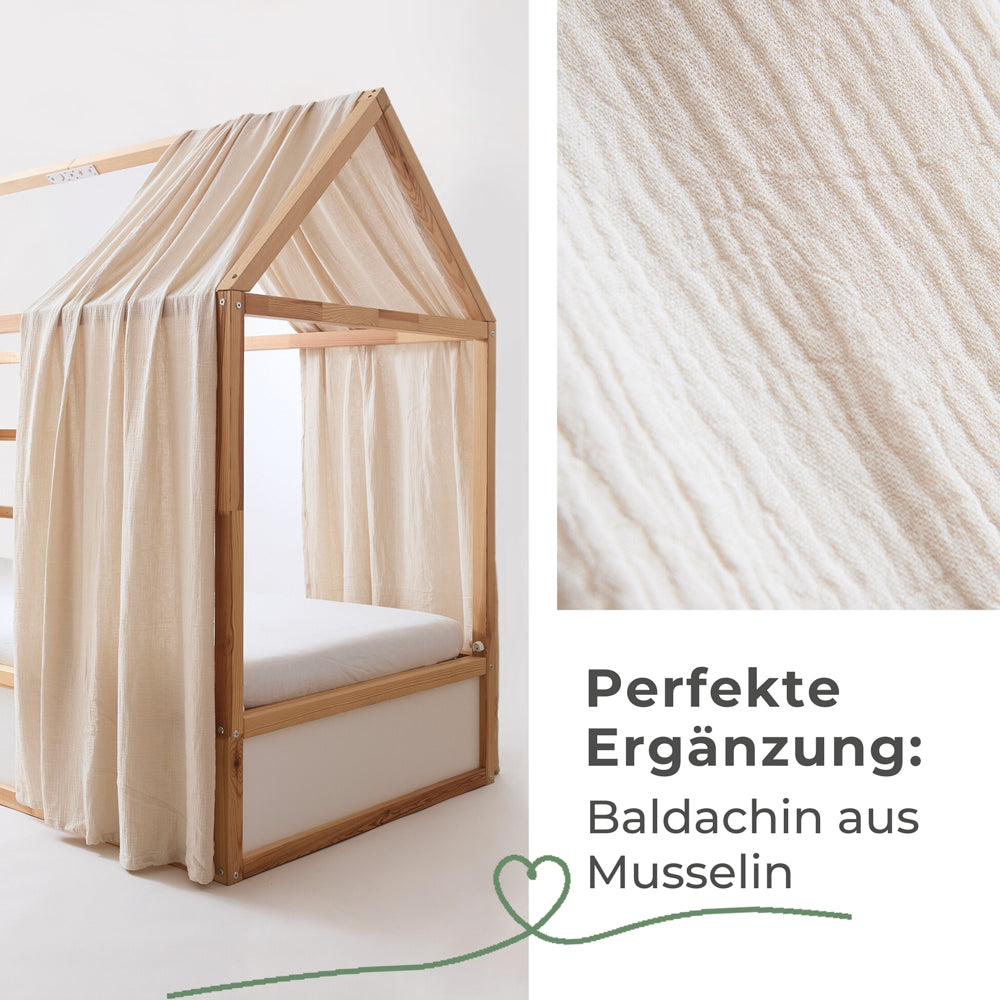 IKEA Kura Bett mit Dach und Baldachin aus Musselin.